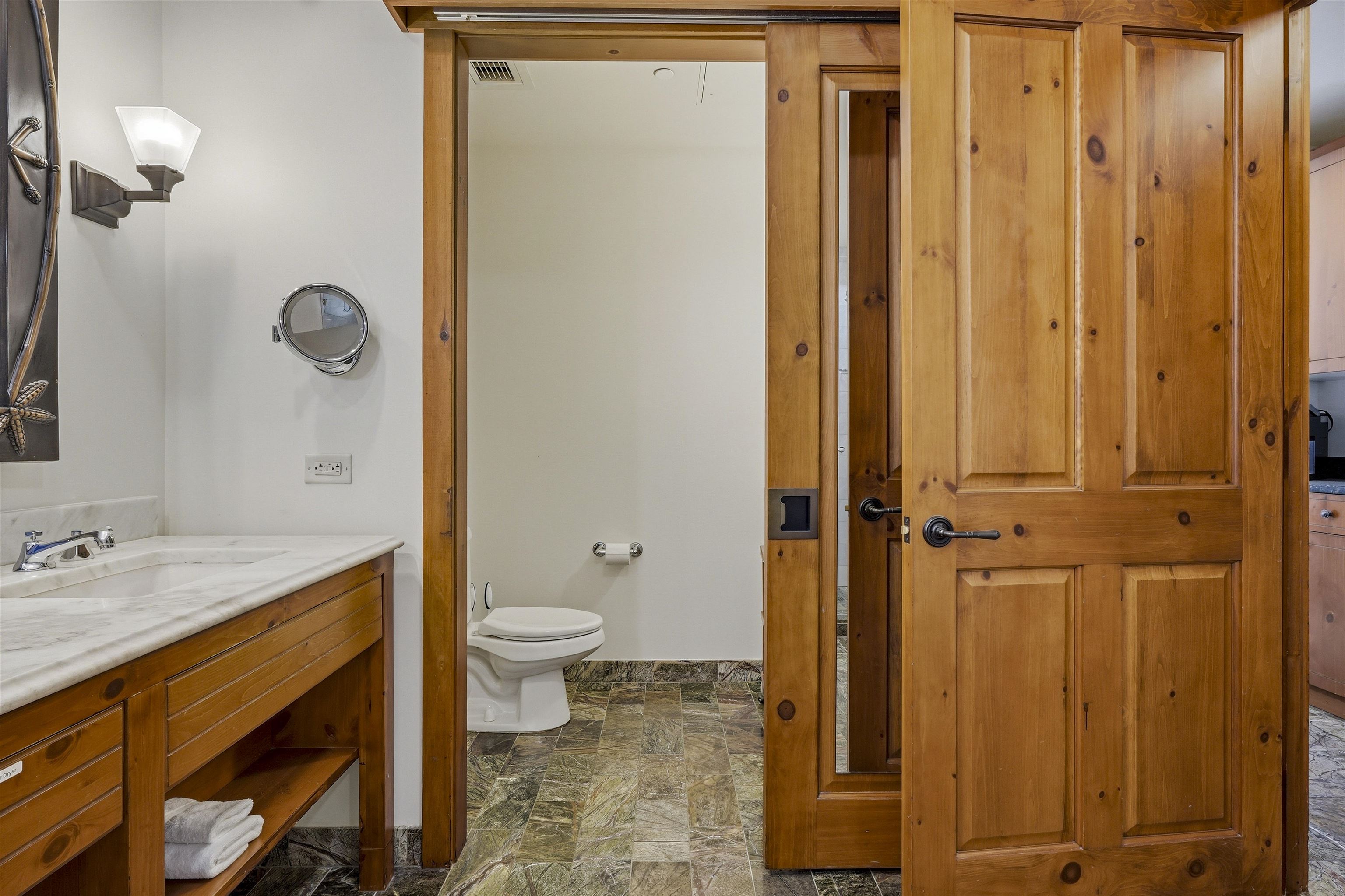 7412 Mountain Road, Unit 1206 Stowe, VT 05672 - Photo 7 of 23
