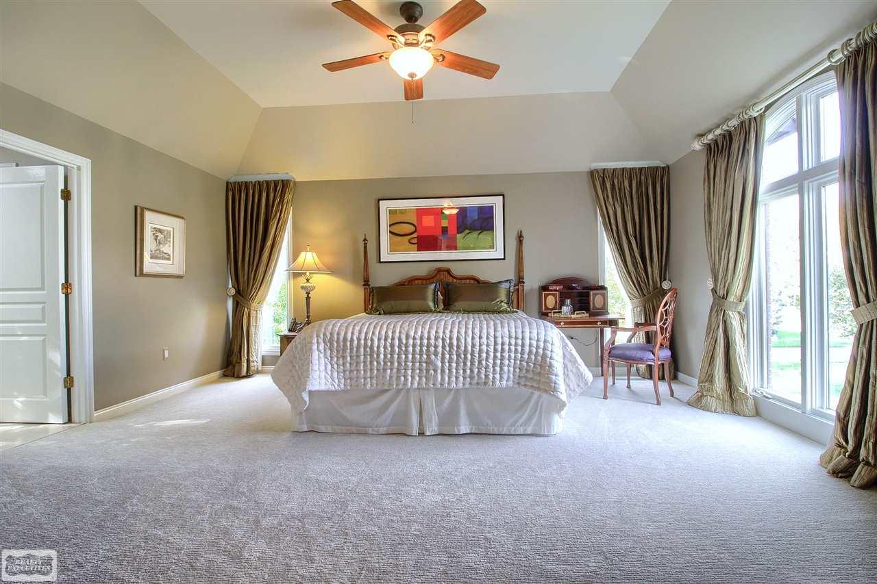 1589 Scenic Hollow Rochester Hills, MI 48306 - Photo 31 of 52