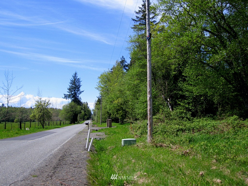 3912 Pipeline Road Blaine, WA 98230 - Photo 1 of 15 Gallery Image 1