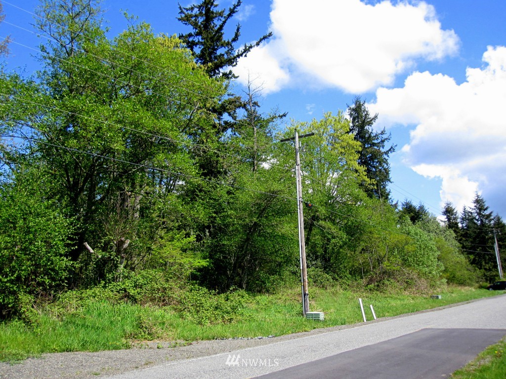 3912 Pipeline Road Blaine, WA 98230 - Photo 2 of 15 Gallery Image 2
