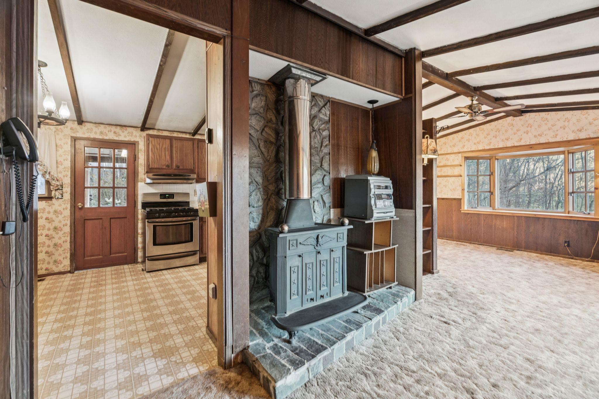 90 Webster Road Hartland, VT 05048 - Photo 21 of 35