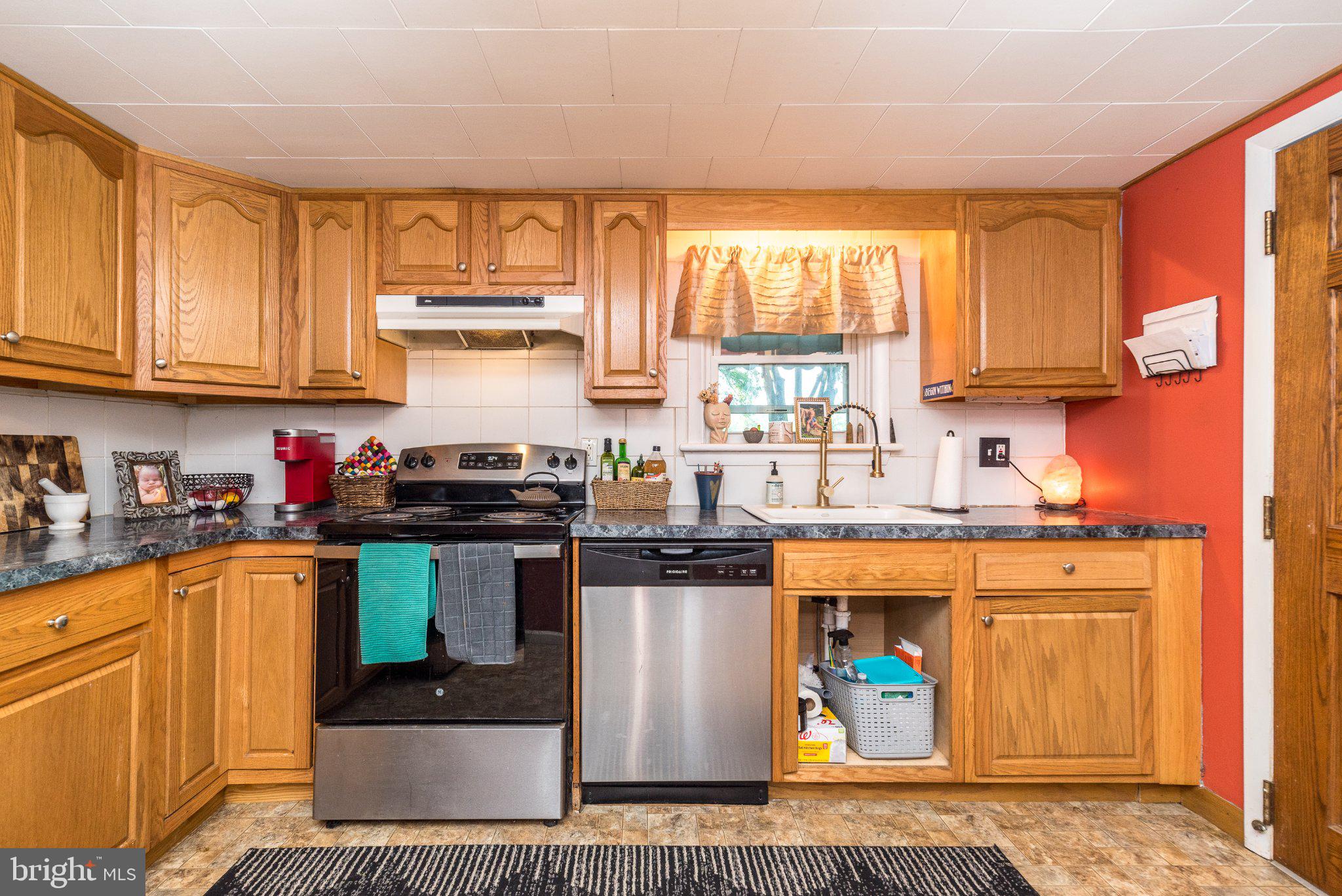 109 Ridge Street Reading, PA 19607 - Photo 10 of 41 Charming kitchen with warm wood accents.