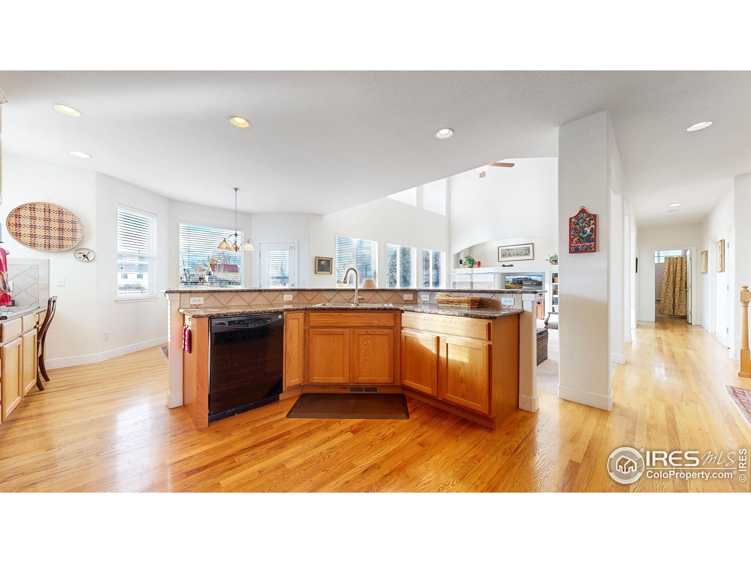 11759 Ashton Road Longmont, CO 80504 - Photo 11 of 40