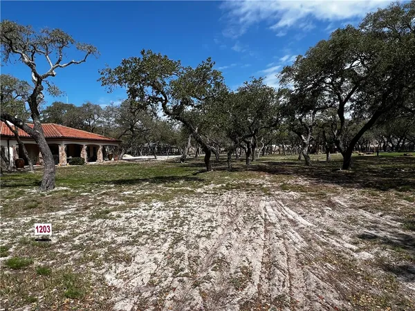 $119,000 | 1203 Villas Drive, Fulton, TX 78358