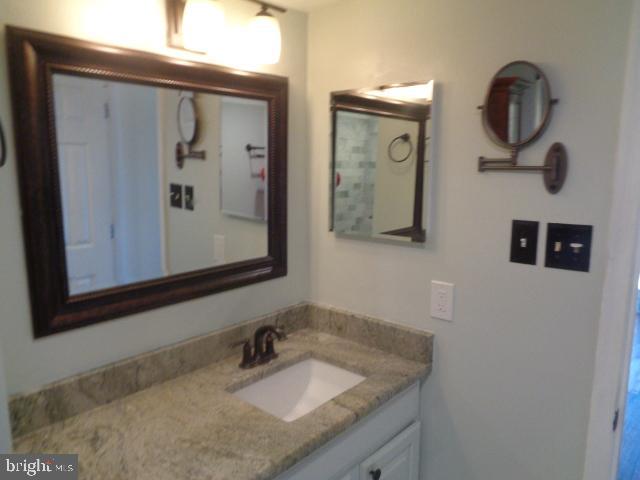 2112 Green Watch Way, Unit 300 Reston, VA 20191 - Photo 11 of 20 Gallery Image 11