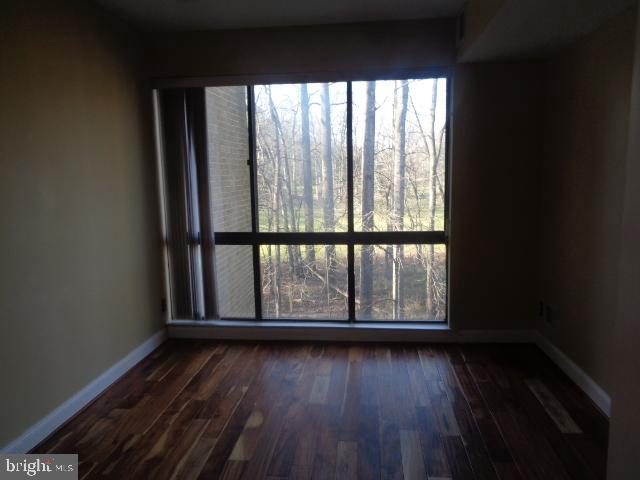 2112 Green Watch Way, Unit 300 Reston, VA 20191 - Photo 18 of 20 Gallery Image 18