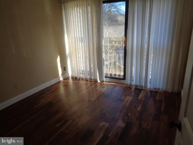 2112 Green Watch Way, Unit 300 Reston, VA 20191 - Photo 6 of 20 Gallery Image 6