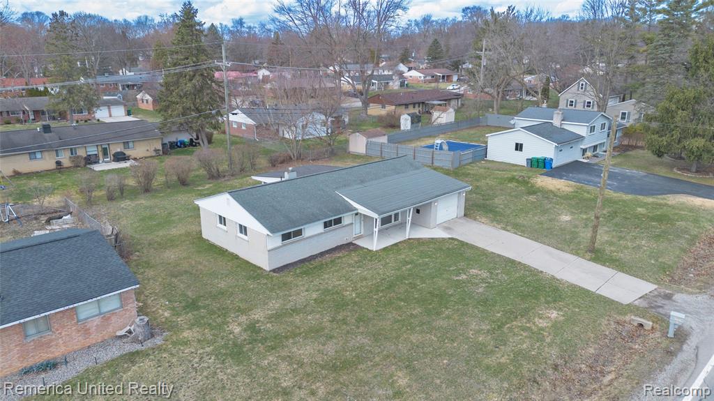 945 North Commerce Road Commerce Township, MI 48382 - Photo 50 of 59