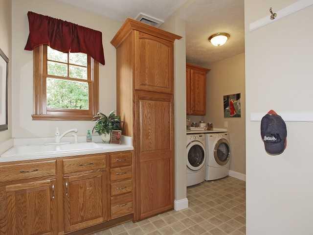 9763 Springstone Road McCordsville, IN 46055 - Photo 13 of 24