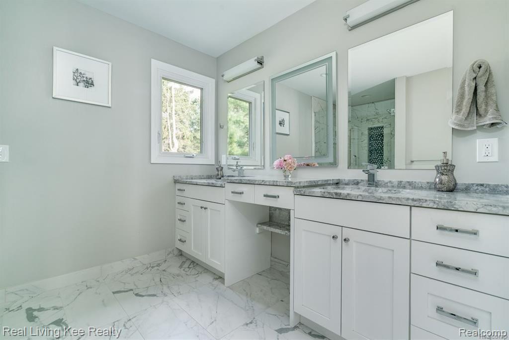 785 Stanford Circle Rochester, MI 48309 - Photo 22 of 39 GetMedia (23).jpg