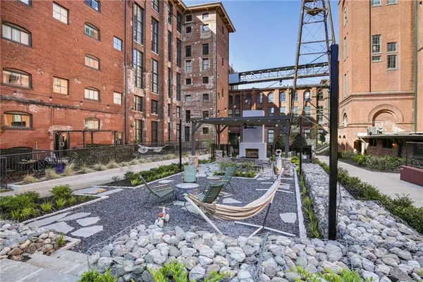 $2,800 | 170 Boulevard Southeast, Unit H128, Atlanta, GA 30312