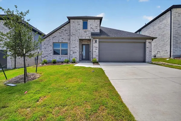 $2,475 | 709 Summerberry Drive, McKinney, TX 75071