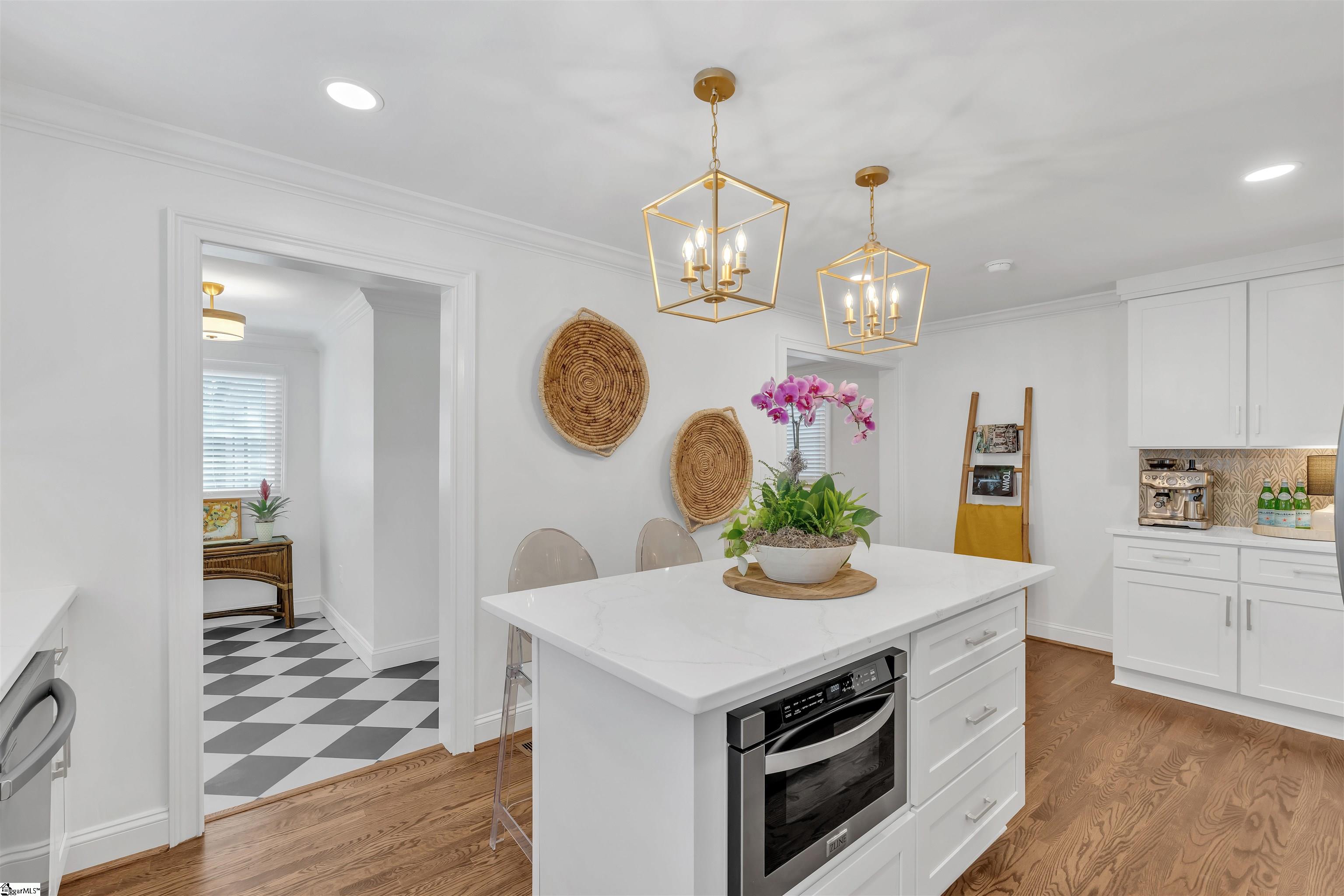 13 Pleasant Ridge Avenue Greenville, SC 29605 - Photo 27 of 45 Gallery Image 27