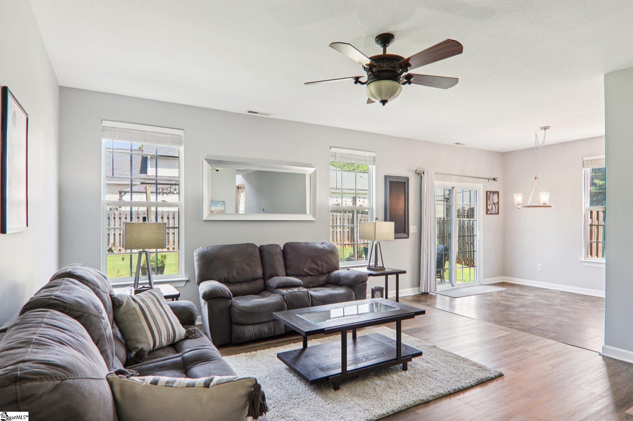 236 Worcester Lane Easley, SC 29642 - Photo 5 of 48