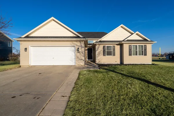 $435,000 | 242 Cotton Grass Lane, Walworth, WI 53184