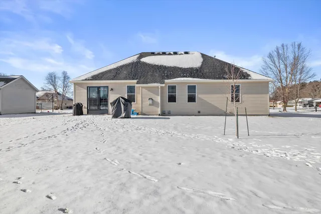 $439,000 | 242 Cotton Grass Lane, Walworth, WI 53184