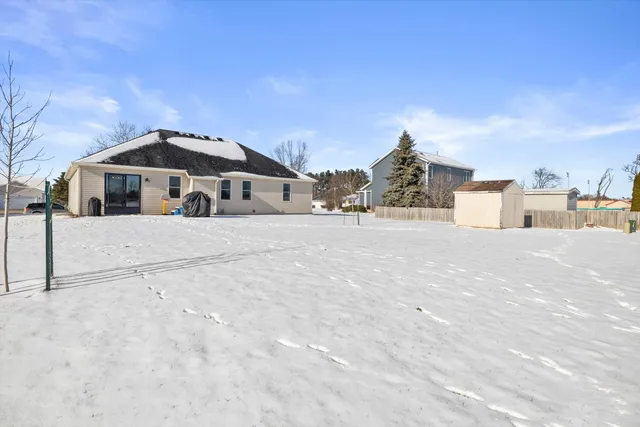 $439,000 | 242 Cotton Grass Lane, Walworth, WI 53184
