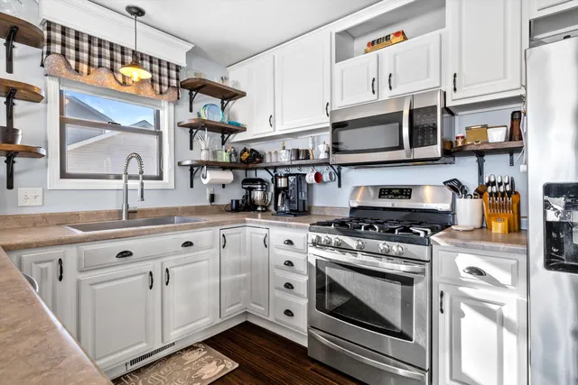 $439,000 | 242 Cotton Grass Lane, Walworth, WI 53184