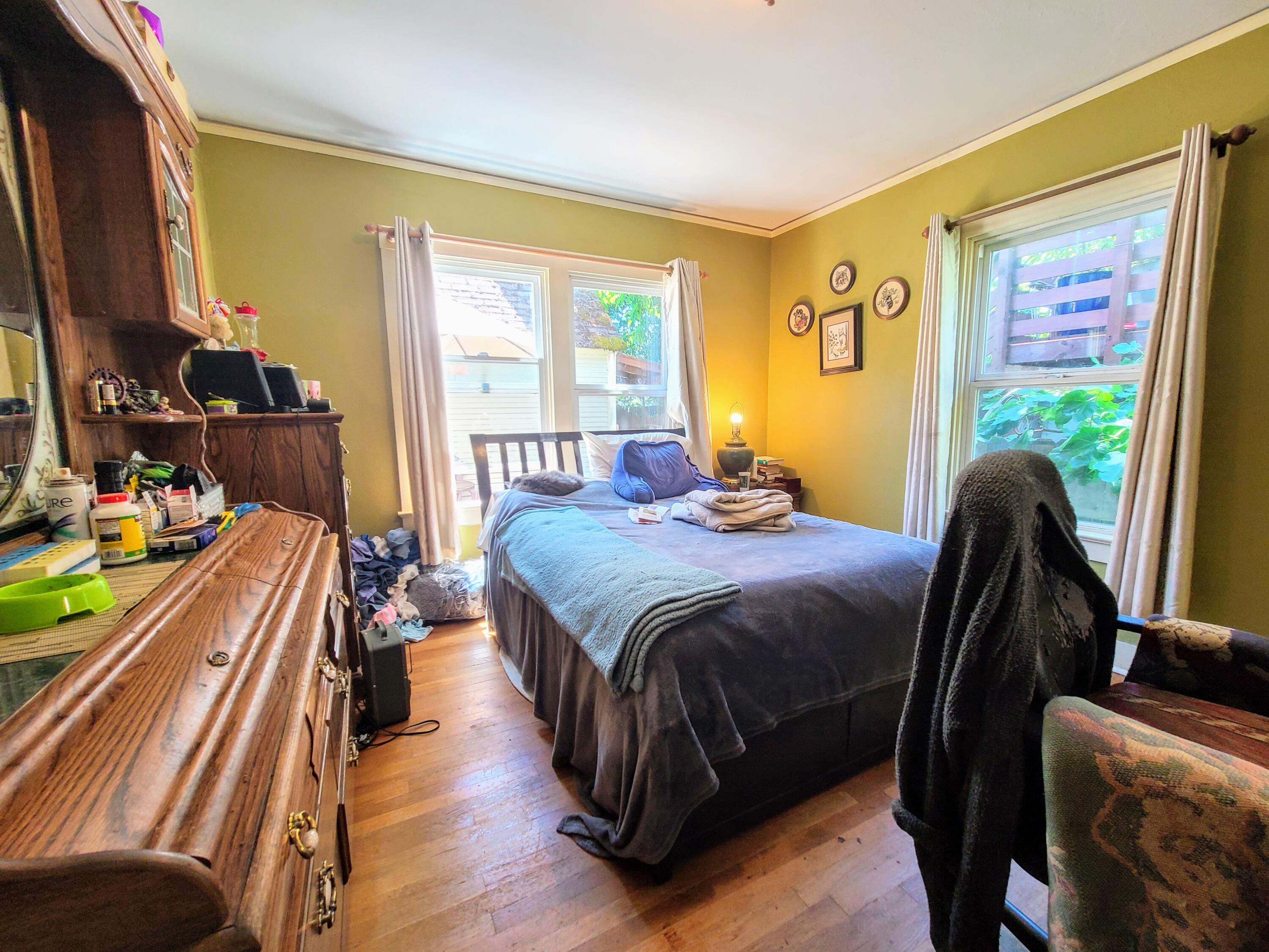 1120 Reddy Avenue Medford, OR 97504 - Photo 10 of 21 Back Bed
