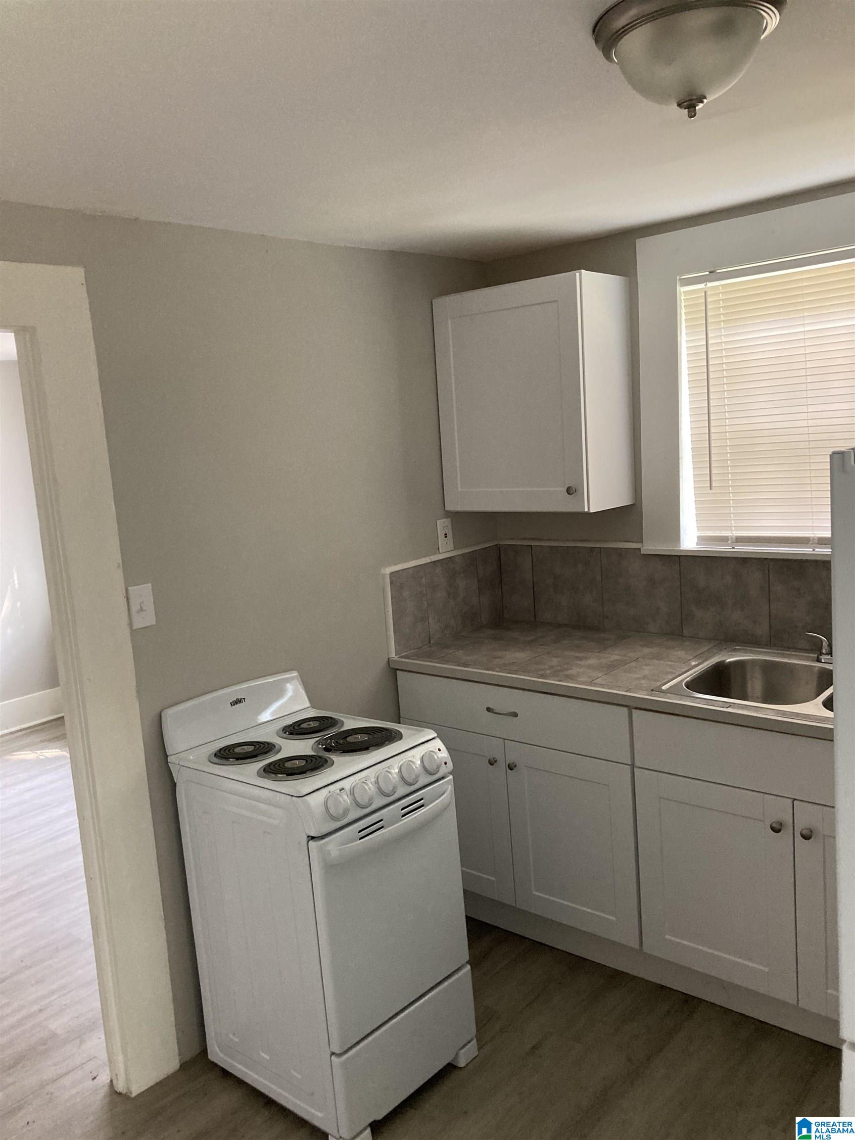 3817 Ellis Avenue Southwest Birmingham, AL 35221 - Photo 2 of 7