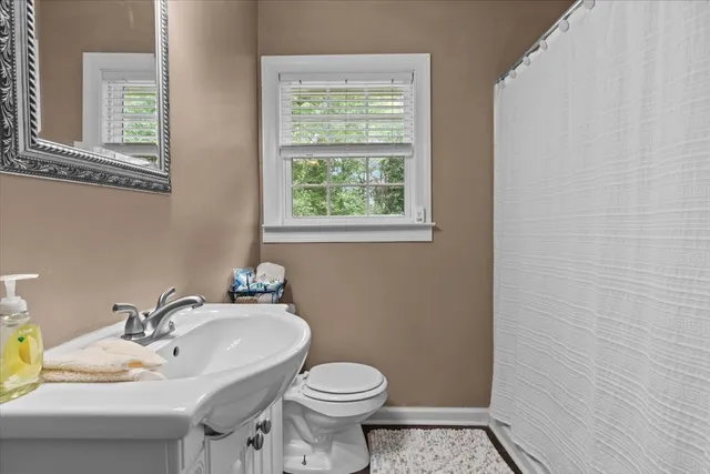 $259,900 | 290 Rose Avenue, Camden, TN 38320