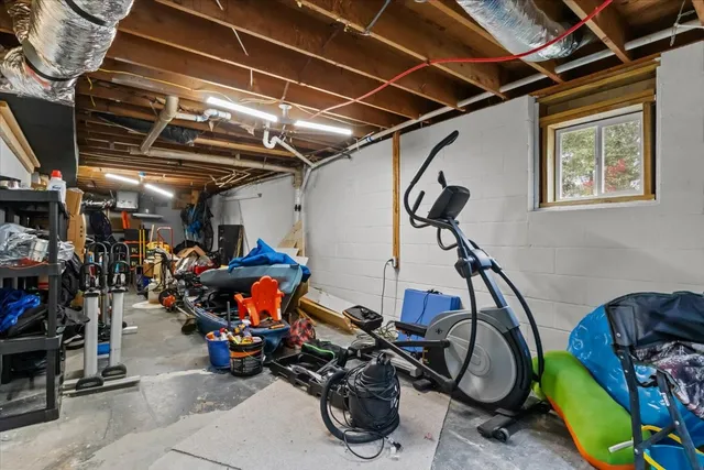 $259,900 | 290 Rose Avenue, Camden, TN 38320