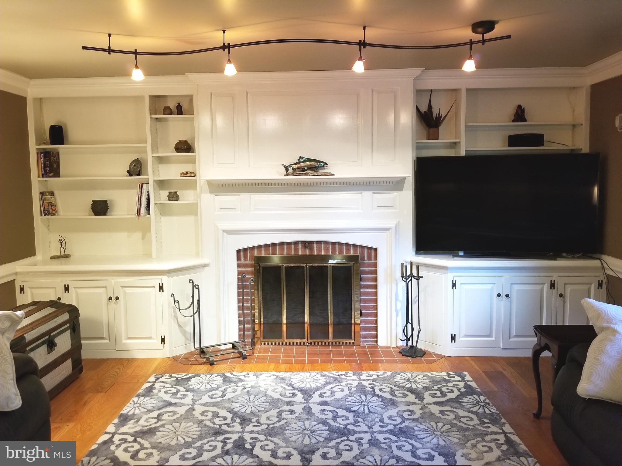 426 Linden Street Lititz, PA 17543 - Photo 24 of 38 Built-in cabinets in family room