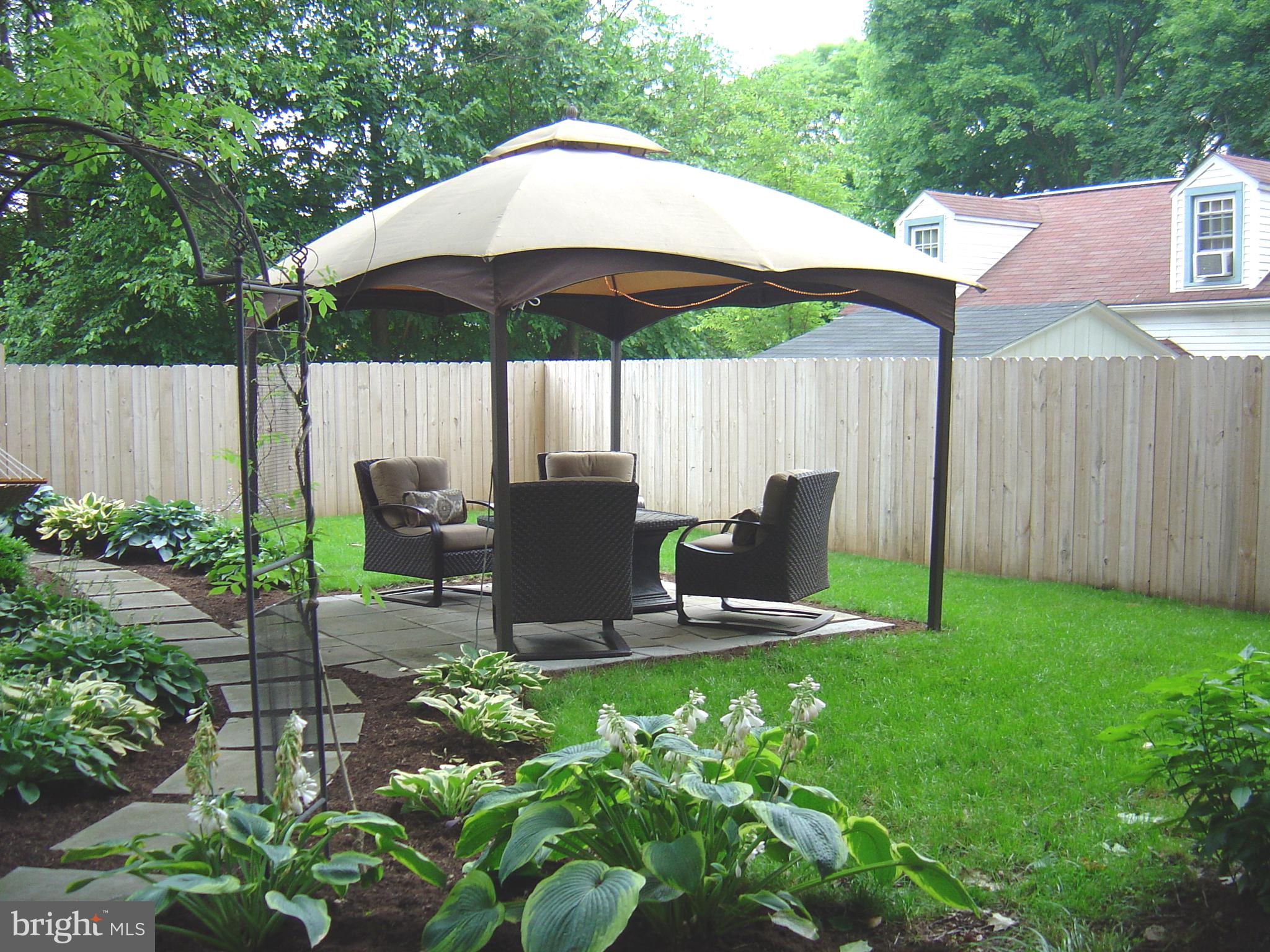 426 Linden Street Lititz, PA 17543 - Photo 4 of 38 Gazebo