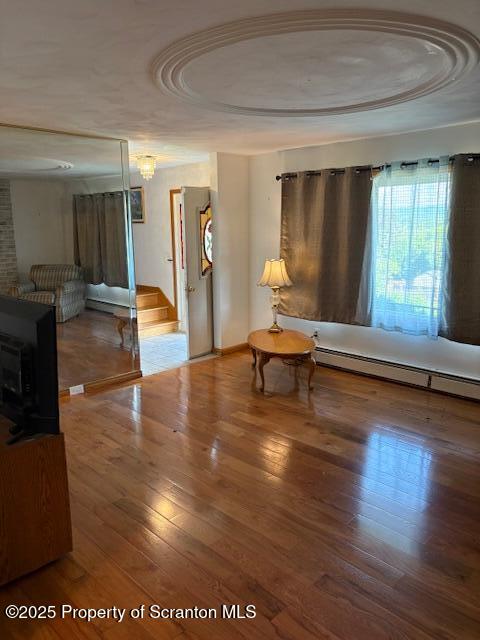 1050 Robert Road Old Forge, PA 18518 - Photo 8 of 33 Living Room