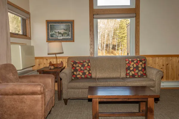 $285,000 | 111 Bridge Run Lane, Unit 111, Lutsen, MN 55612