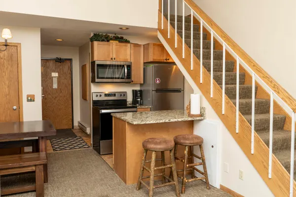 $285,000 | 111 Bridge Run Lane, Unit 111, Lutsen, MN 55612