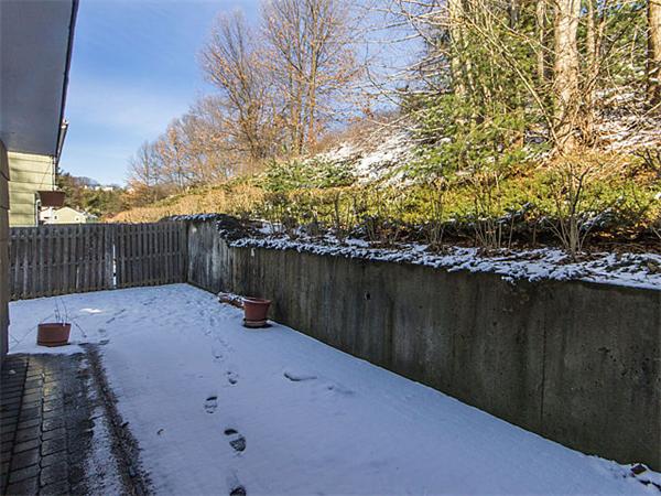 22 Charles Road, Unit 22 Winchester, MA 01890 - Photo 14 of 15