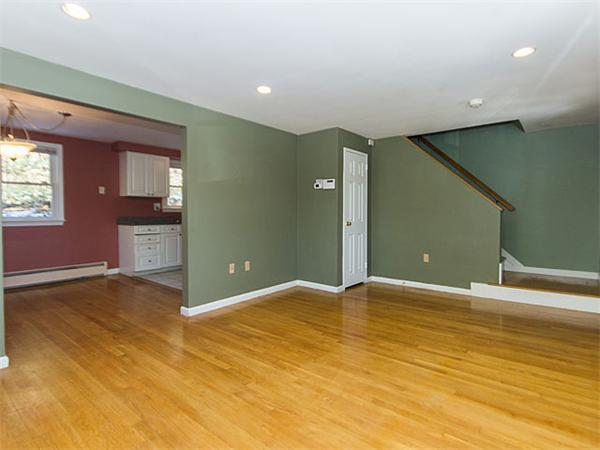 22 Charles Road, Unit 22 Winchester, MA 01890 - Photo 3 of 15