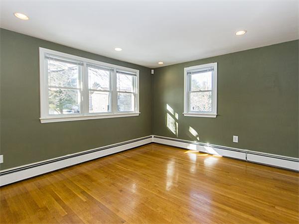 22 Charles Road, Unit 22 Winchester, MA 01890 - Photo 4 of 15