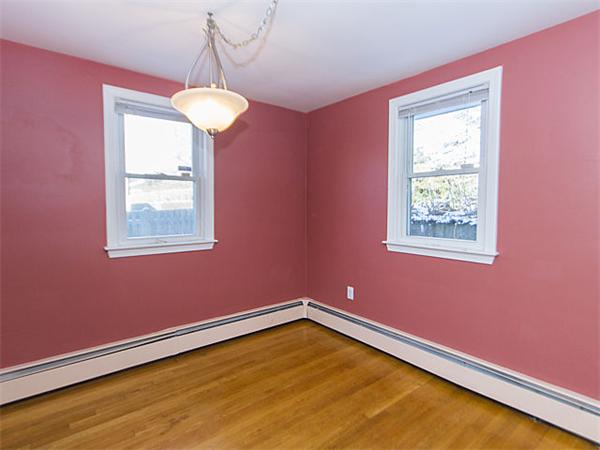 22 Charles Road, Unit 22 Winchester, MA 01890 - Photo 5 of 15