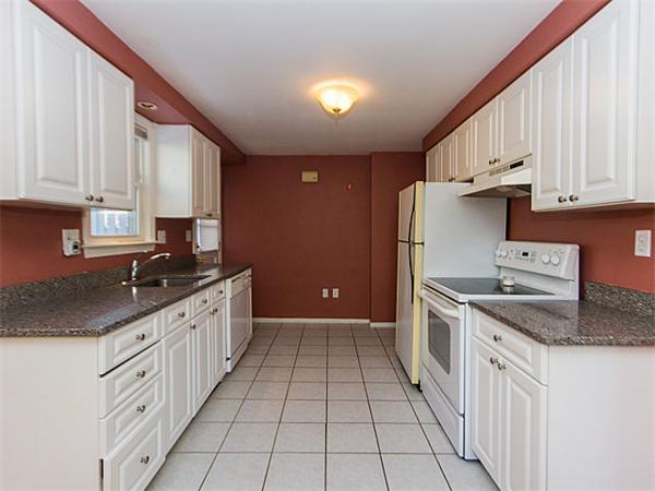 22 Charles Road, Unit 22 Winchester, MA 01890 - Photo 6 of 15