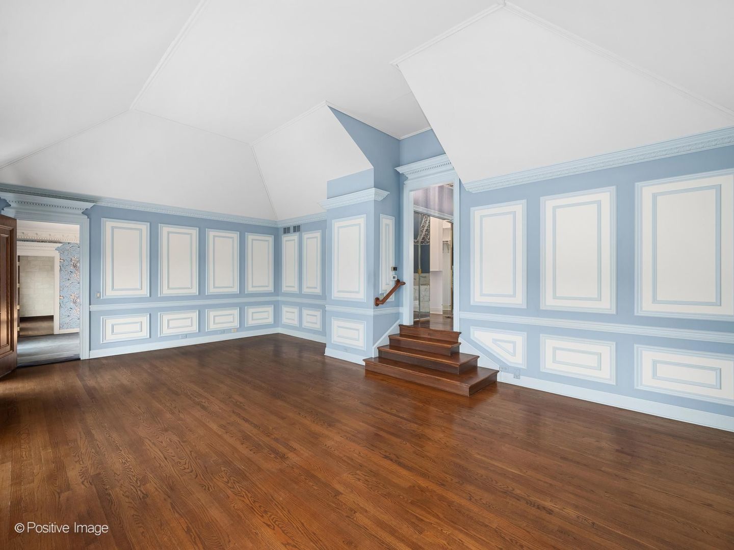 25W471 Plamondon Road Wheaton, IL 60189 - Photo 31 of 85 Gallery Image 31
