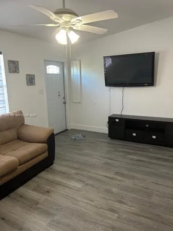 $680,000 | 74 Pelican Lane, Big Pine Key, FL 33043