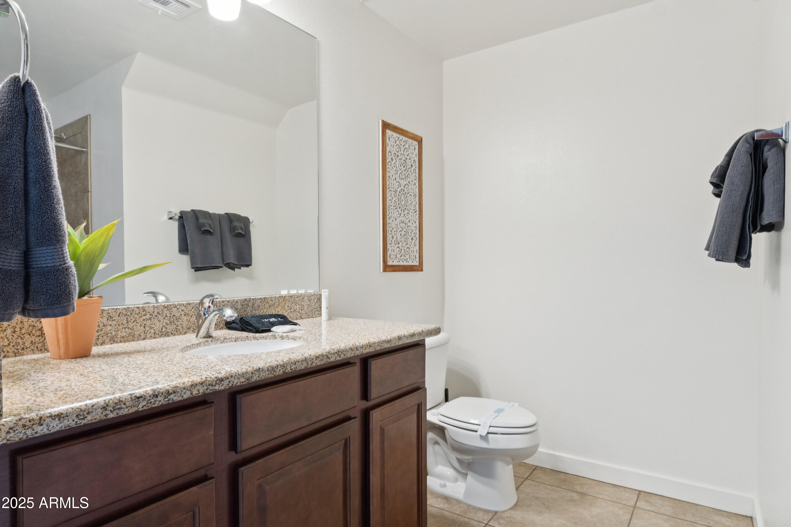 2511 West Queen Creek Road, Unit 446 Chandler, AZ 85248 - Photo 18 of 29 22-DSC09988