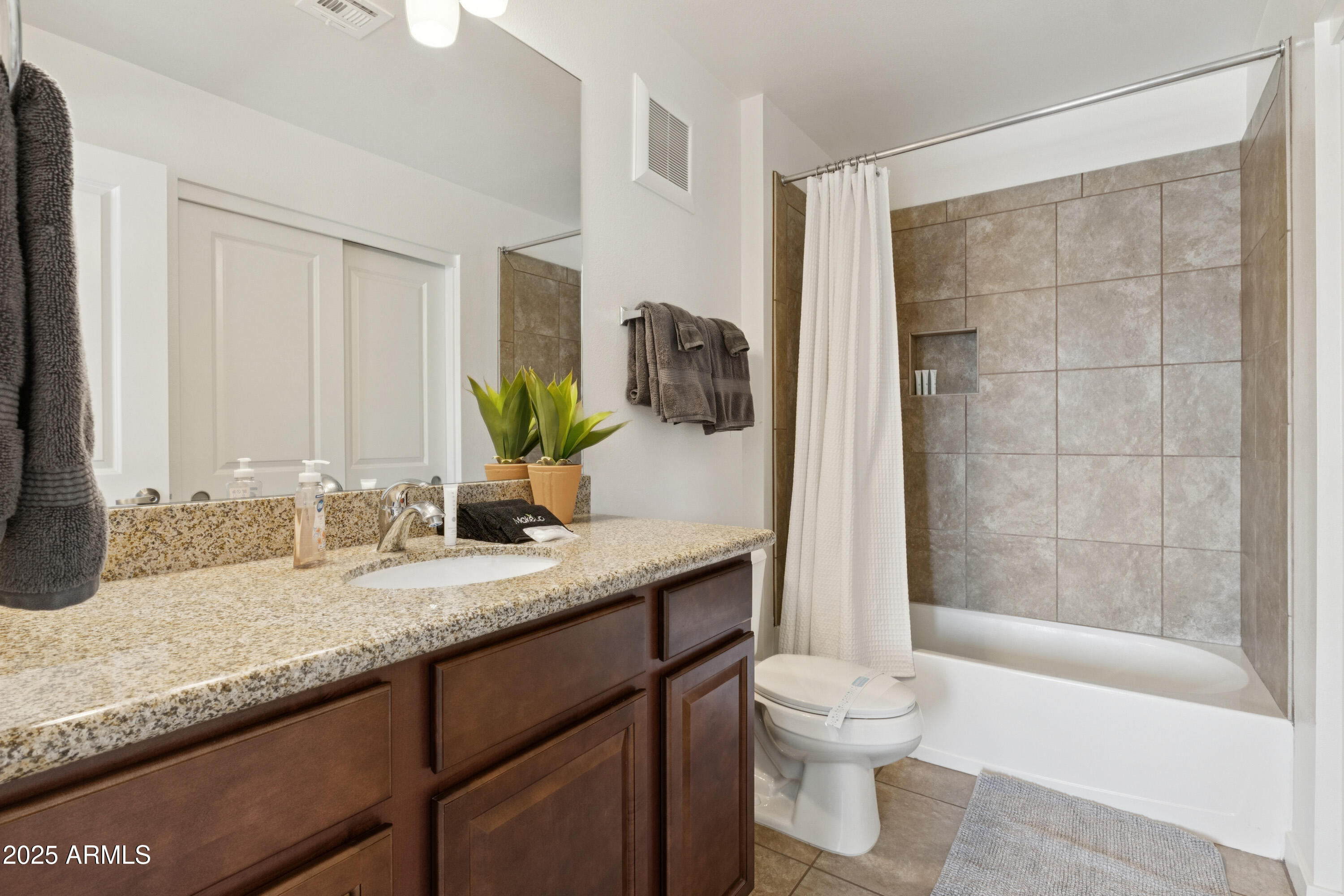 2511 West Queen Creek Road, Unit 446 Chandler, AZ 85248 - Photo 23 of 29 11-DSC09948