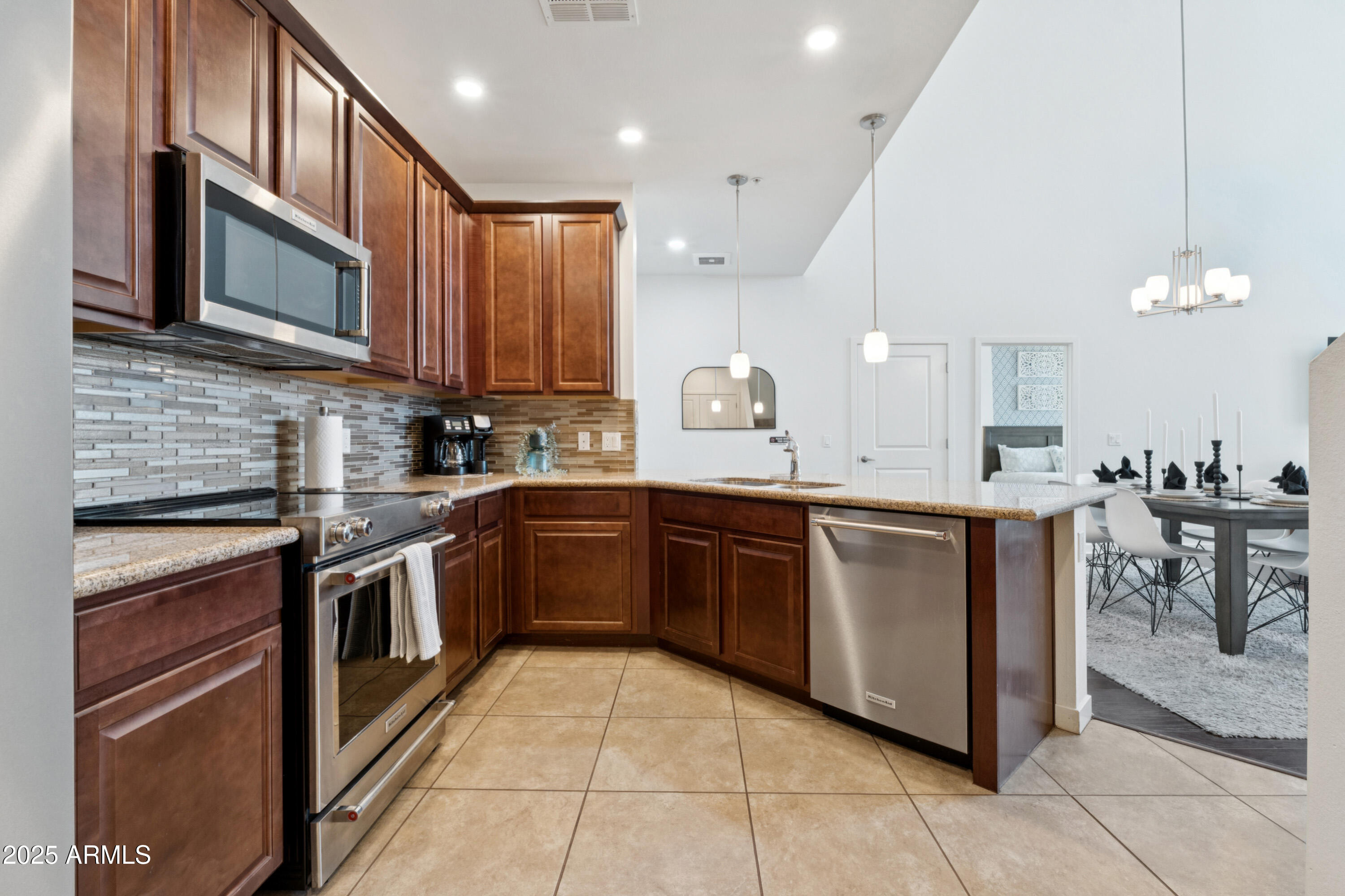 2511 West Queen Creek Road, Unit 446 Chandler, AZ 85248 - Photo 10 of 29 08-DSC00019