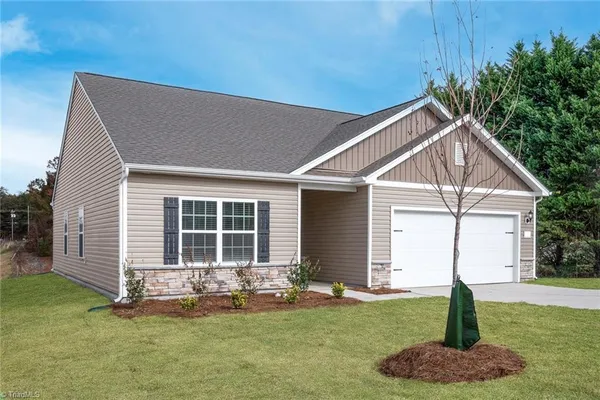 $326,900 | 225 Macintosh Drive, King, NC 27021
