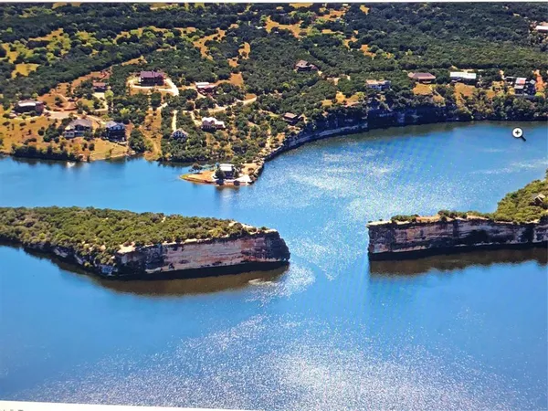 $299,000 | 7080 West Hells Gate Drive, Strawn, TX 76475