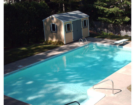 45 Deerfield Road Shrewsbury, MA 01545 - Photo 16 of 22 Gallery Image 16