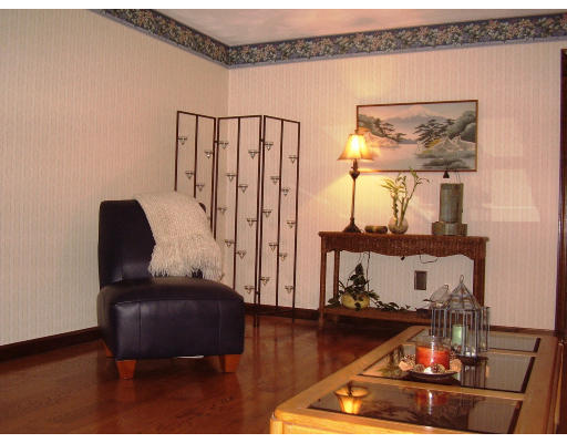45 Deerfield Road Shrewsbury, MA 01545 - Photo 10 of 22 Gallery Image 10