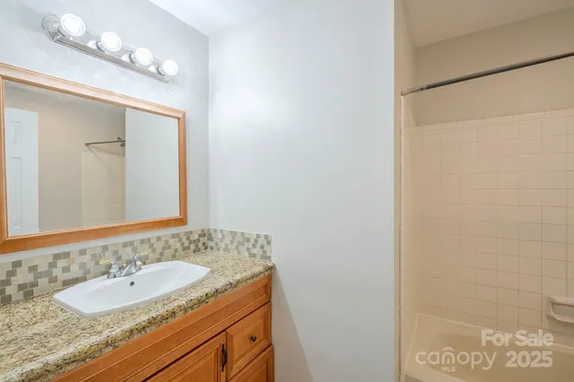 $370,000 | 6410 Pineburr Court, Charlotte, NC 28211