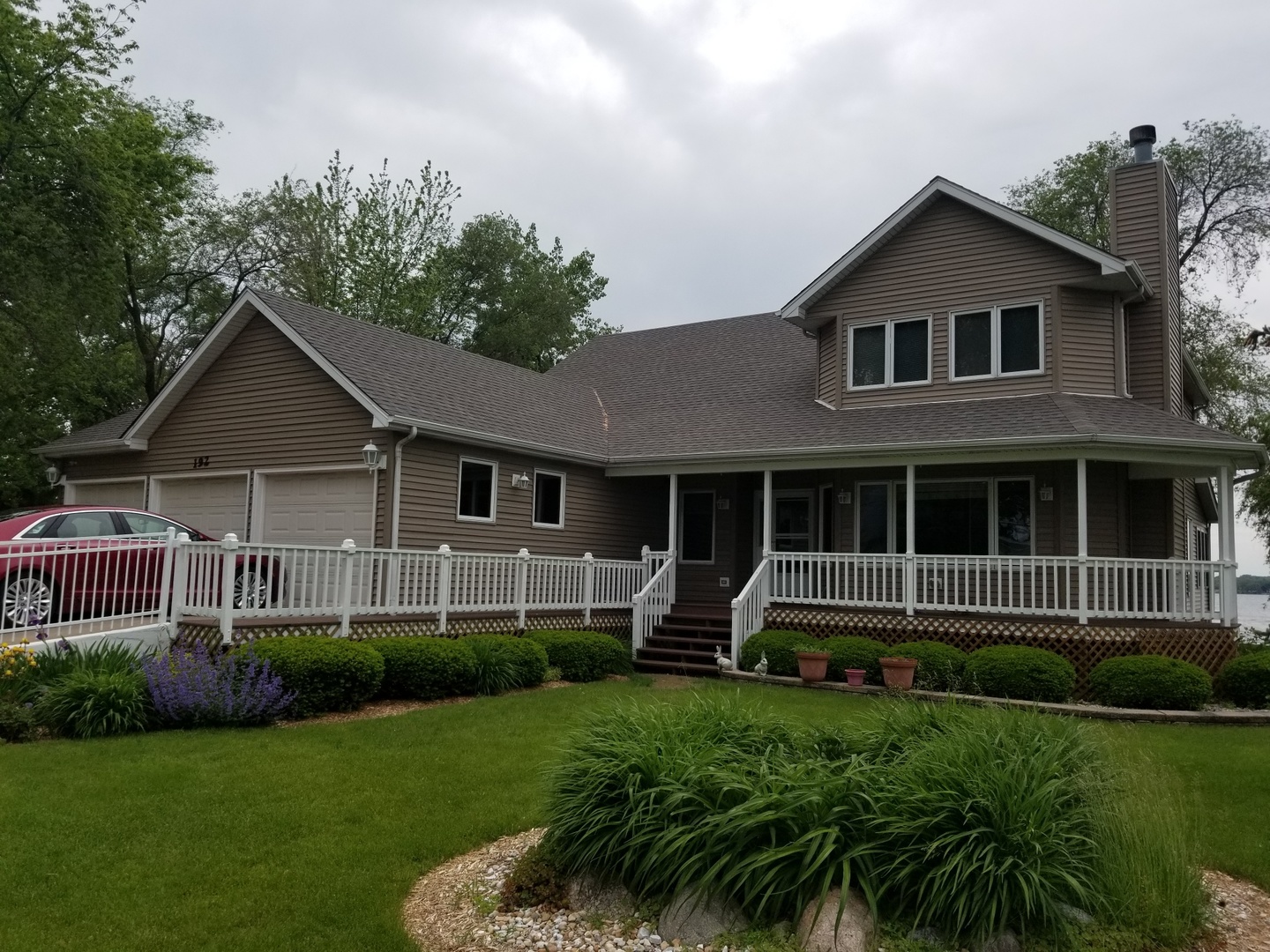 192 Eagle Point Road Fox Lake, IL 60020 - Photo 1 of 10