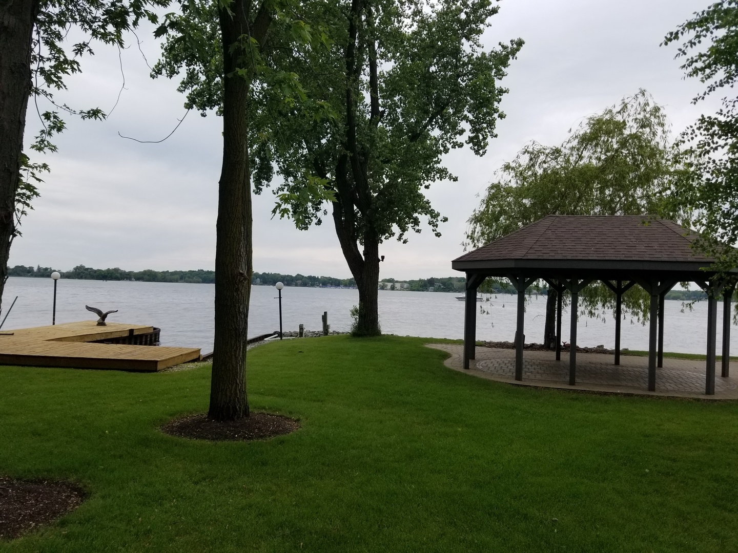 192 Eagle Point Road Fox Lake, IL 60020 - Photo 6 of 10
