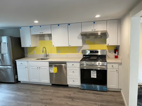 $3,100 | 206 Concord Street, Unit 1, Newton, MA 02462