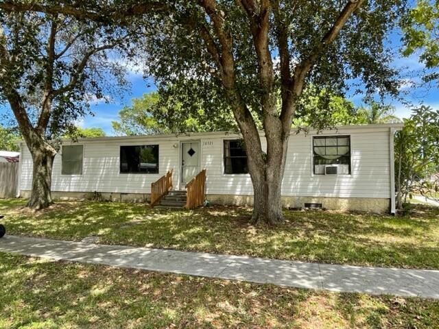 10521 South 228th Lane Boca Raton, FL 33428 - Photo 1 of 24 IMG_5009